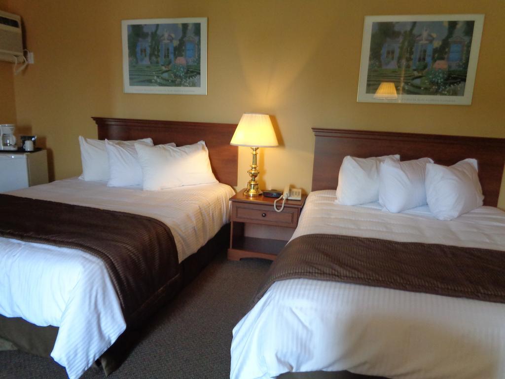Motel Cofotel Сен-Симеон Экстерьер фото